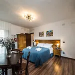 Paladini Al Casale 3*